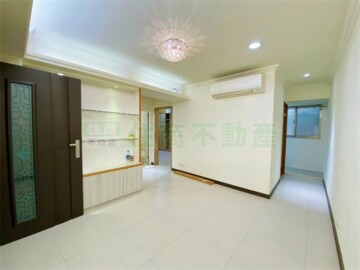 時代廣場大廈待售房屋