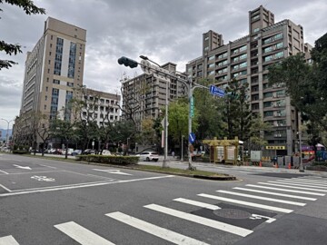 名毅一山待售房屋