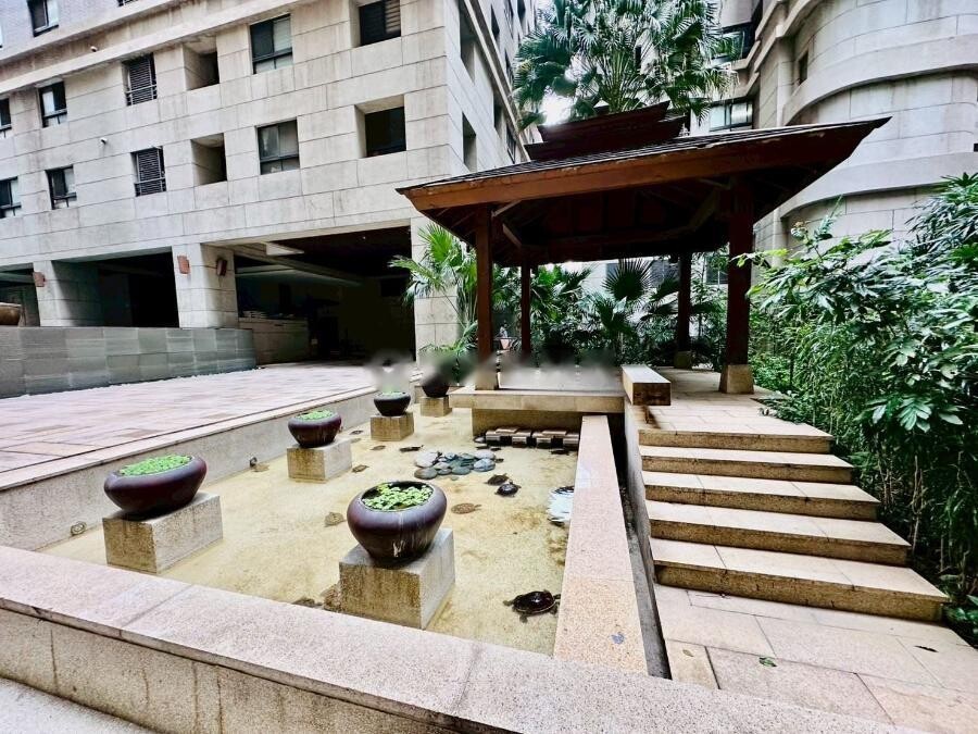 樂屋_台中市南區鄉林凱撒待售房屋 台中市南區鄉林凱撒待售房屋