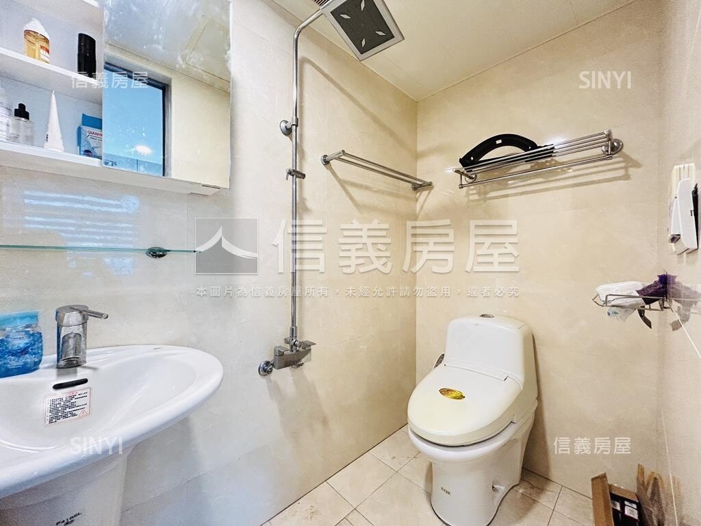 新北市蘆洲區普羅旺世待售房屋