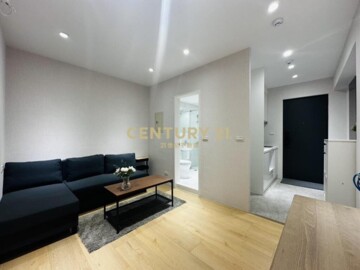 名人世界待售房屋