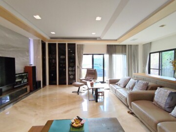 陽光加州B區/陽光山林待售房屋