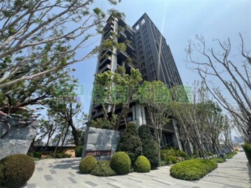 大塊森濤待售房屋