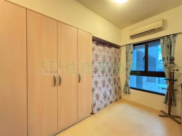 美麗綻待售房屋