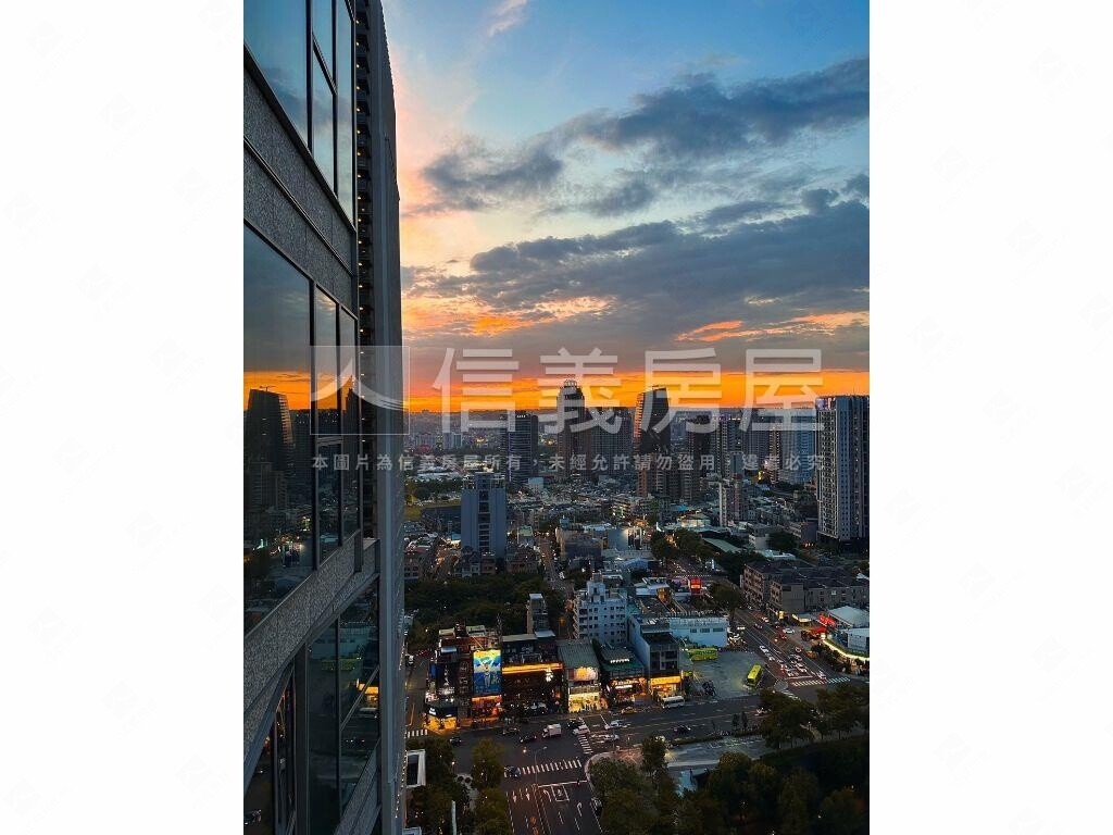 台中市西屯區寶輝秋紅谷待售房屋