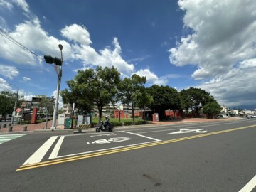 縣府TOP LIFE華廈區待售房屋