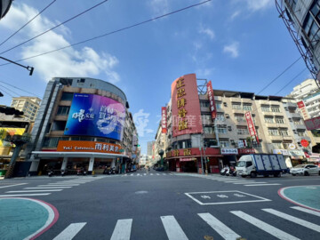 高雄市前鎮區隆興街 - Image 1