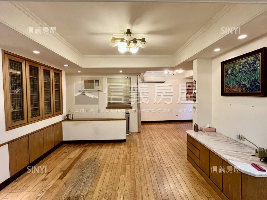 誠意出售光輝路２樓