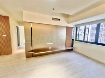 京華大鎮京馥特區待售房屋