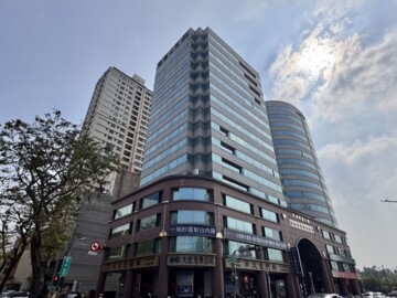 中正ㄧ路雙捷運財經大樓 - Image 1
