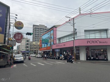 (可營登)善化中正路黃金三角窗店鋪 - Image 1