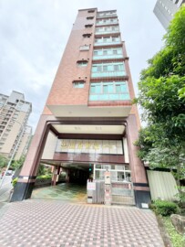 溫泉世家3待售房屋