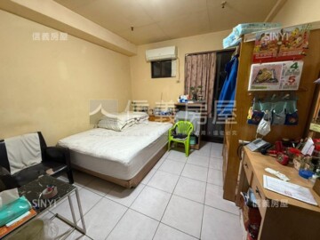 英雄鎮待售房屋