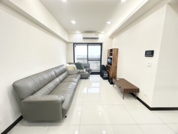 勝美新東區待售房屋