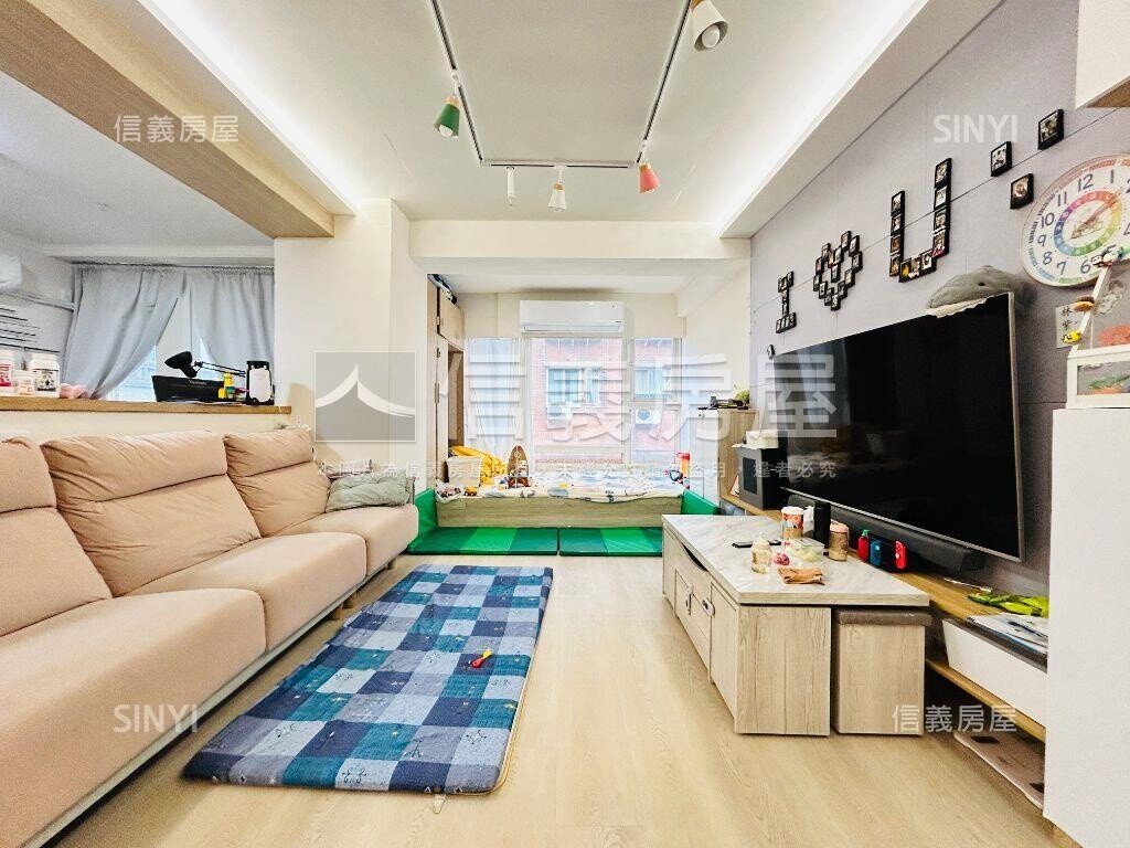 新市鎮美妝大空間起家厝