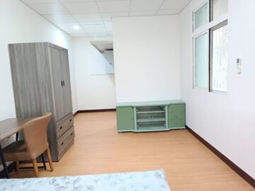 台北市內湖區康寧路一段 - Image 1