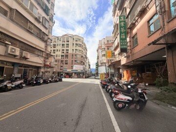 花蓮前站可店住 - Image 1