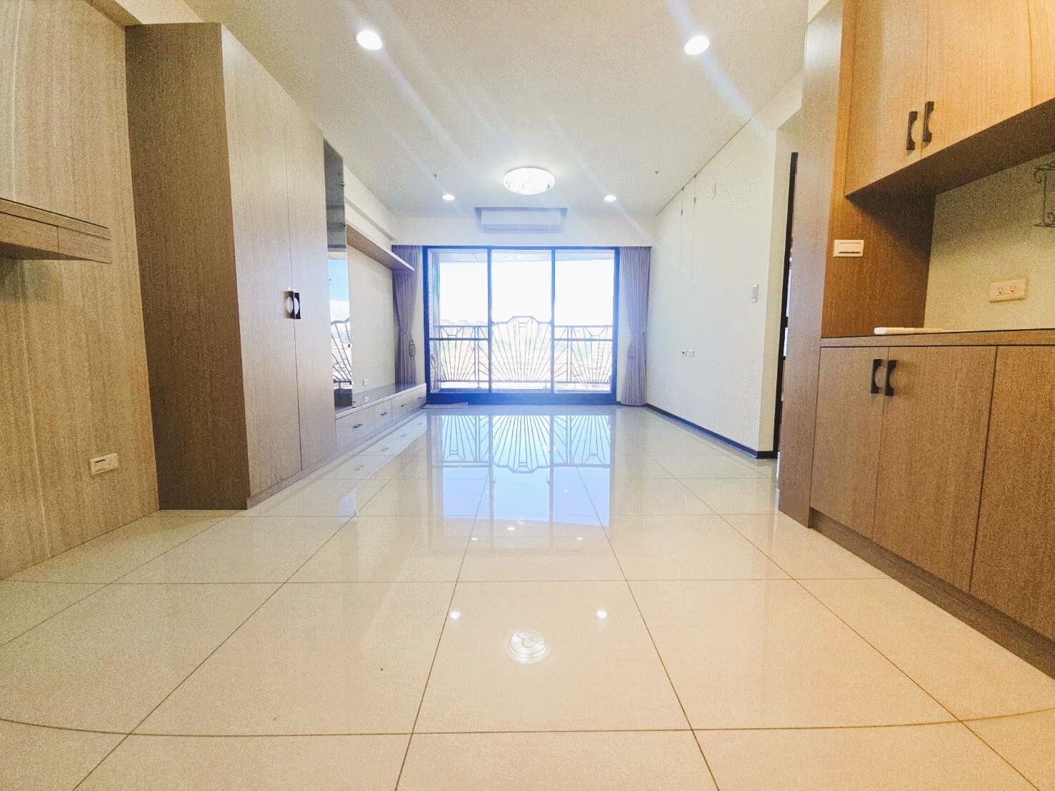 超值~墨濤院高樓景觀戶+車位