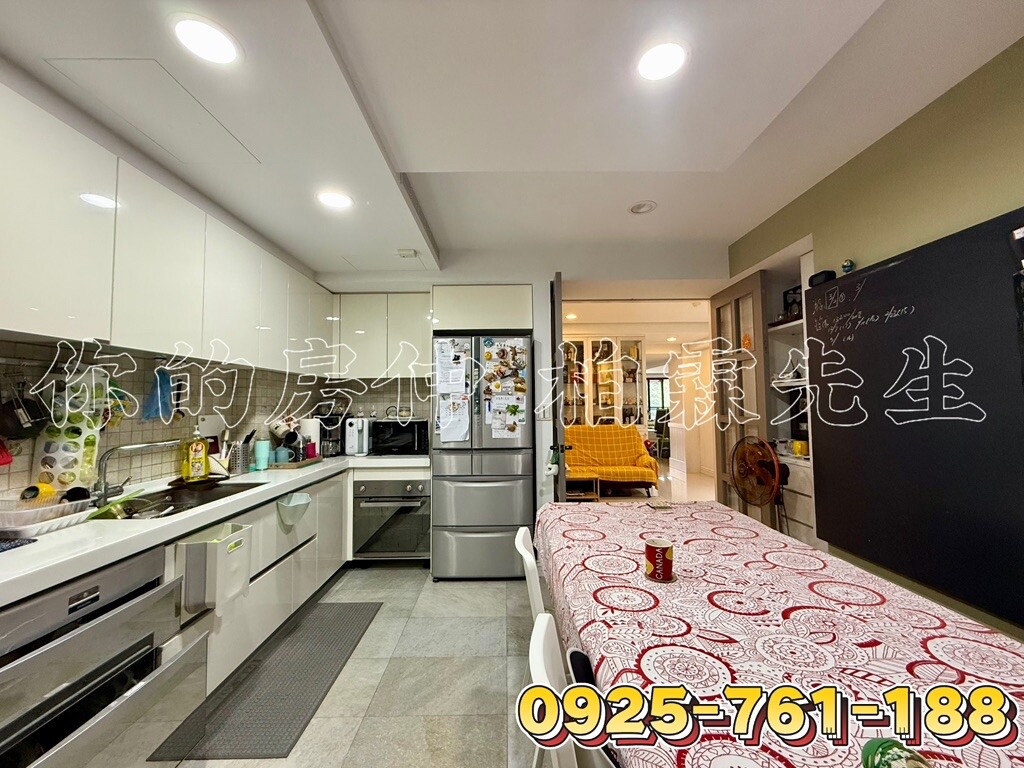 樂屋_新北市新店區國賓山莊待售房屋 新北市新店區國賓山莊待售房屋