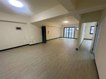 京城阿波羅待售房屋