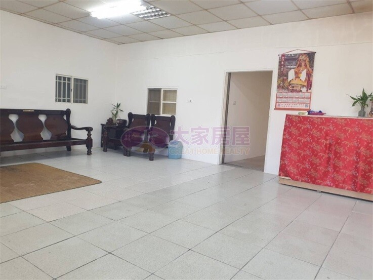 雙臨路買地送屋