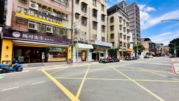樂屋_公園誠品待售房屋 公園誠品待售房屋