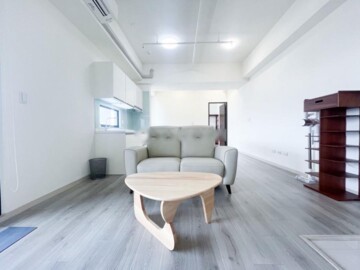 中正O8待售房屋