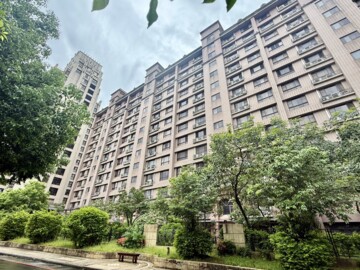 若山若餘山待售房屋