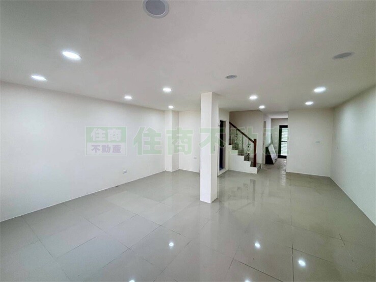 低總價新竹芎林整新透天