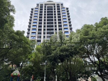 華威八方待售房屋