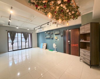 山河戀待售房屋