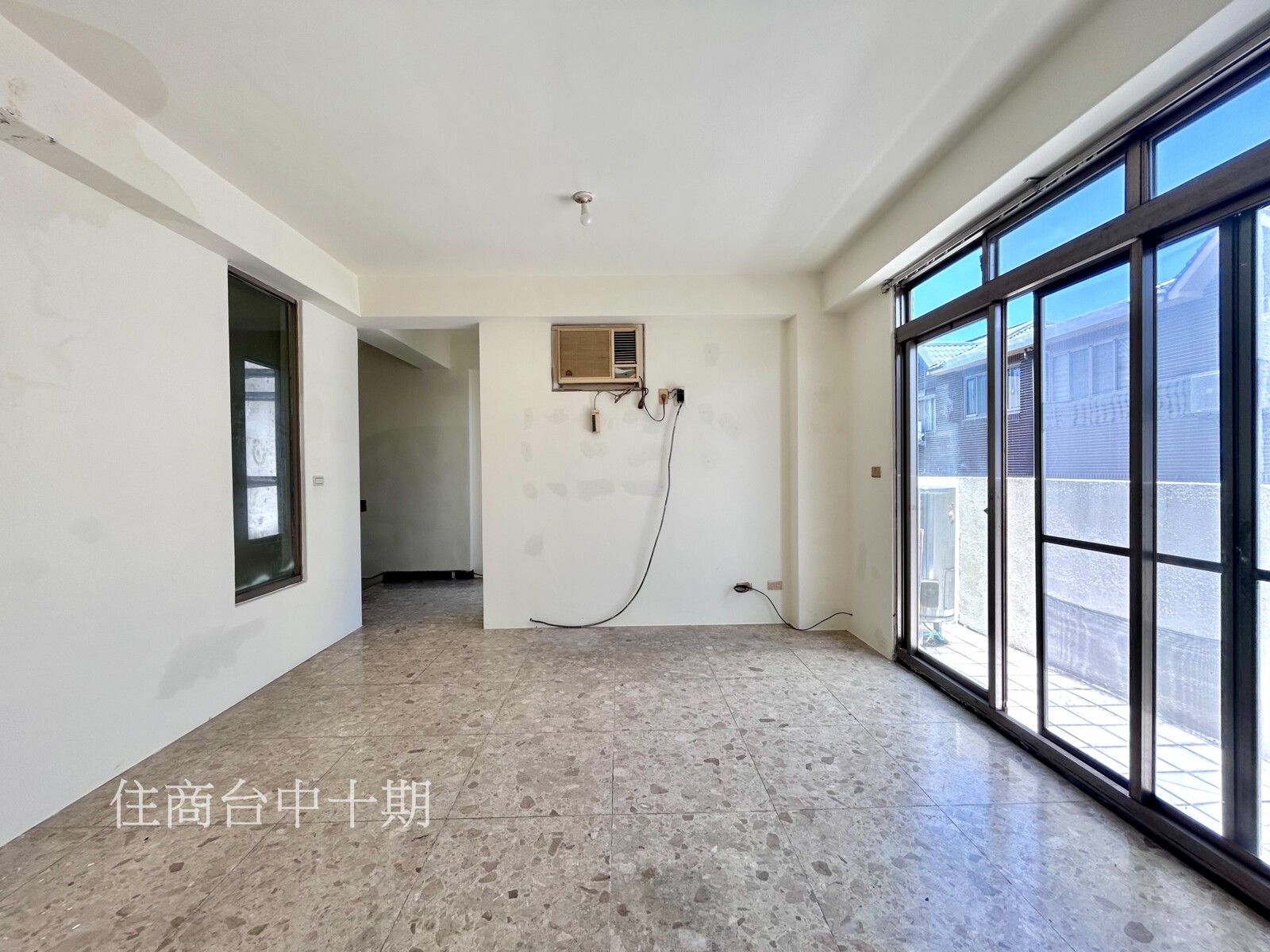 樂屋_台中市北屯區薇納市花園別墅待售房屋 台中市北屯區薇納市花園別墅待售房屋