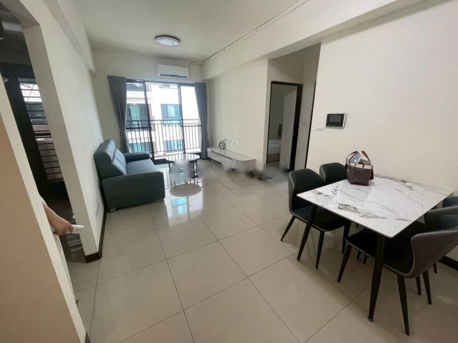 桂林商圈輕齡屋況佳2房