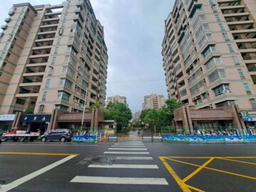 萬吉樂山大樓區待售房屋