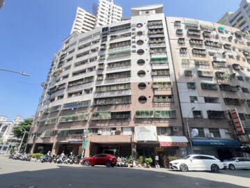 高大百貨大樓待售房屋