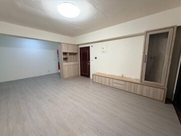 彩色世界待售房屋