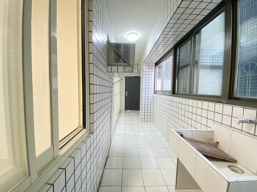 南園二路1巷10號華廈待售房屋