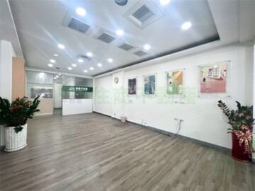 太平洋百貨黃金店面 - Image 1