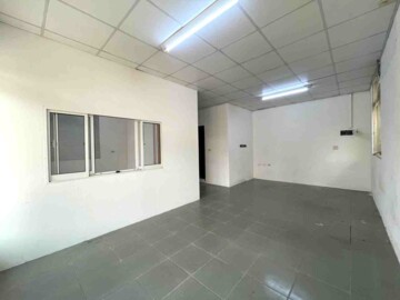 新市南科旁大型宿舍【17房尚有空地270坪】 - Image 1