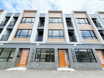 樂屋_御丞大湖二路透天待售房屋 御丞大湖二路透天待售房屋