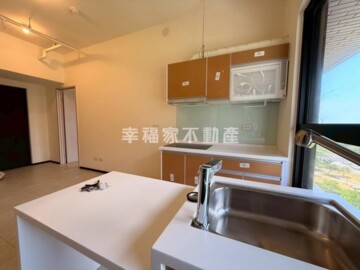 安平全新附家電.包管可租補.禁寵二房平車 - Image 1