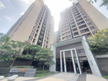 勝美新東區待售房屋