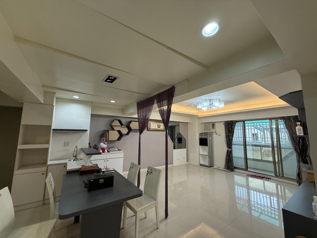 嘉義市西區巴黎大廈待售房屋