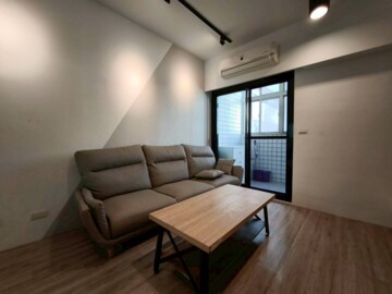 桃園市桃園區國際路一段/巴黎世家 - Image 1