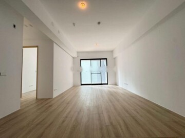 鉅虹映一彎綠待售房屋