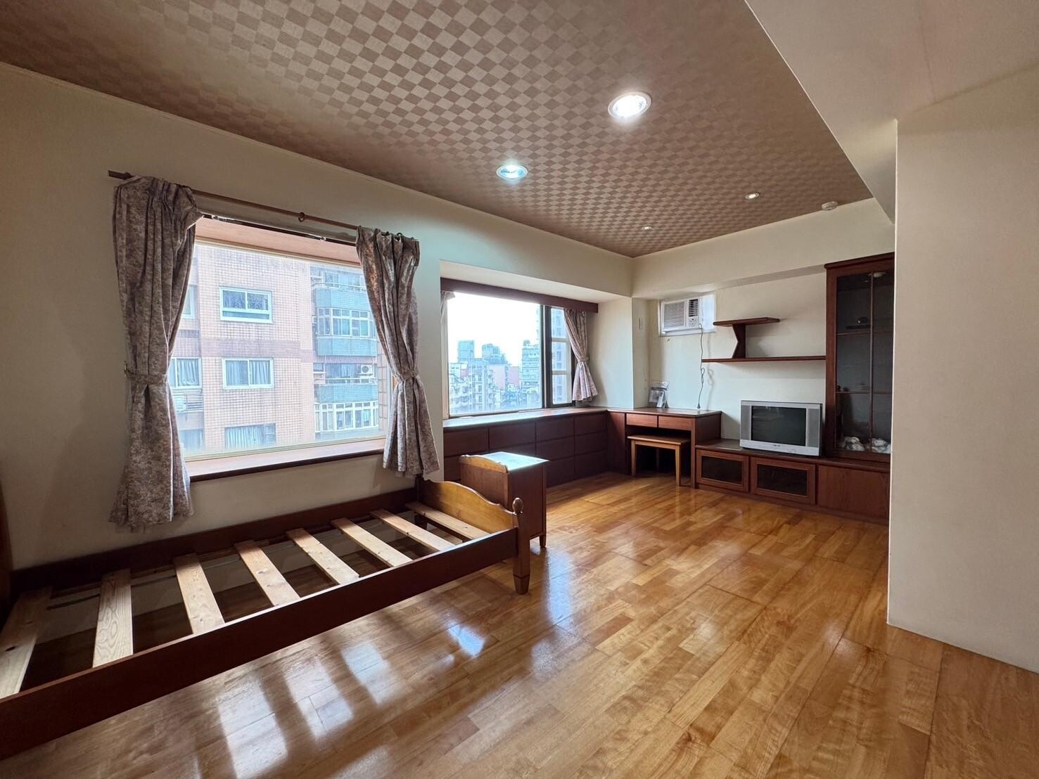 樂屋_新北市永和區尚林苑待售房屋 新北市永和區尚林苑待售房屋