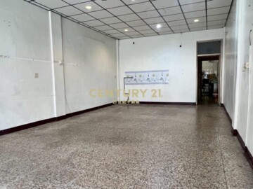 南投房屋-南投民族路一樓店面(租) - Image 1