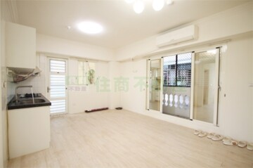 樂屋_長億東三街96巷32號透天待售房屋 長億東三街96巷32號透天待售房屋