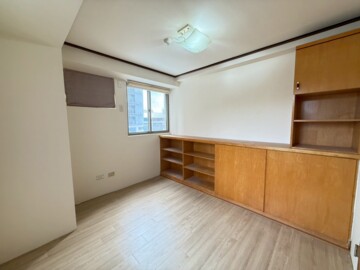 桂冠歐洲大樓區待售房屋