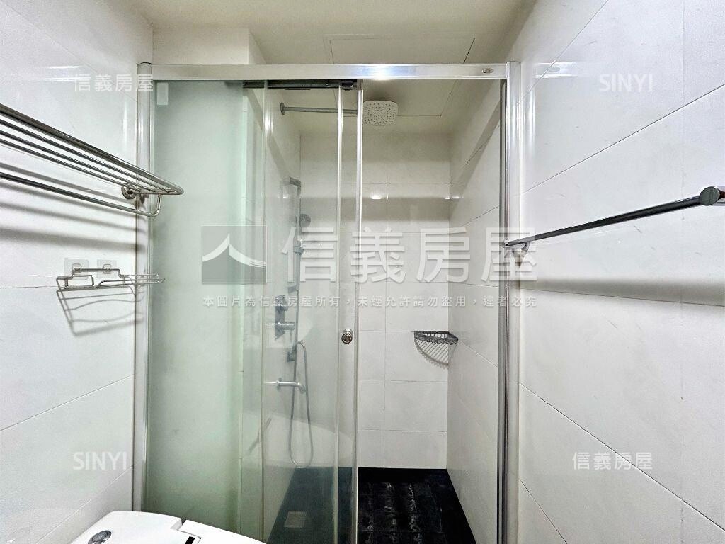 樂屋_台北市萬華區台北晶麒待售房屋 台北市萬華區台北晶麒待售房屋